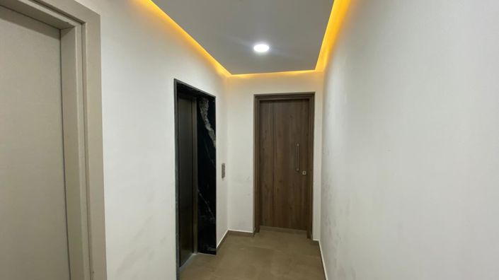 Image No.18-4 Bed Property for sale