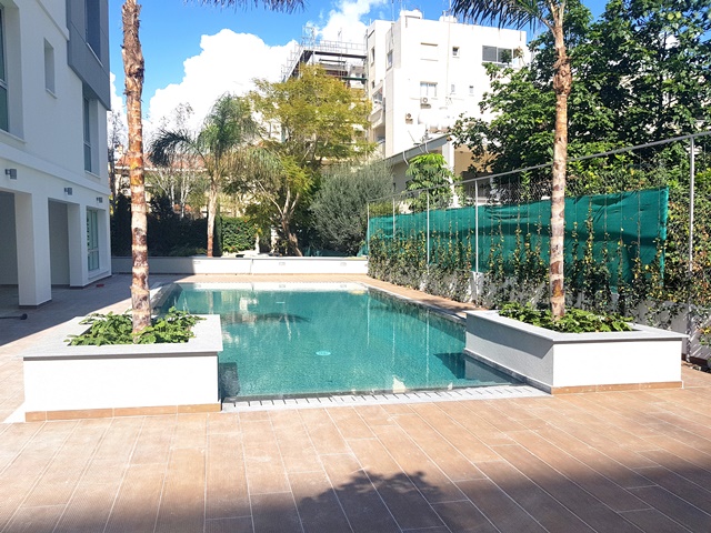 Image No.20-4 Bed Property for sale