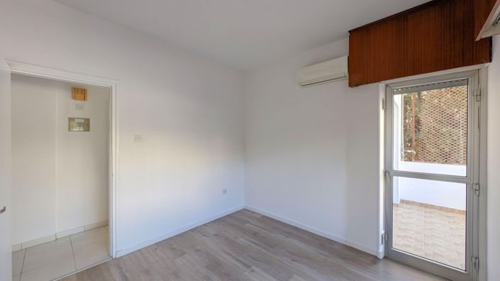 Image No.12-Appartement de 2 chambres à vendre à Agios Tychonas