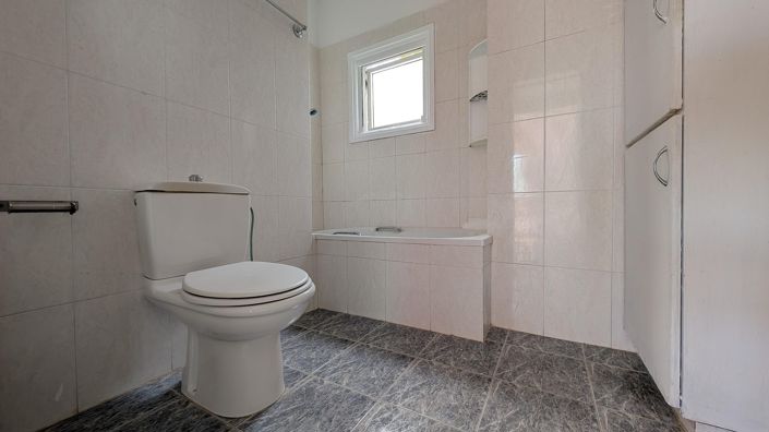 Image No.19-3 Bed Villa for sale