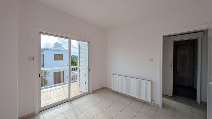 Image No.22-3 Bed Villa for sale