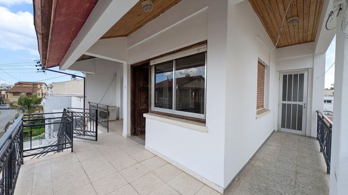 Image No.15-5 Bed Property for sale