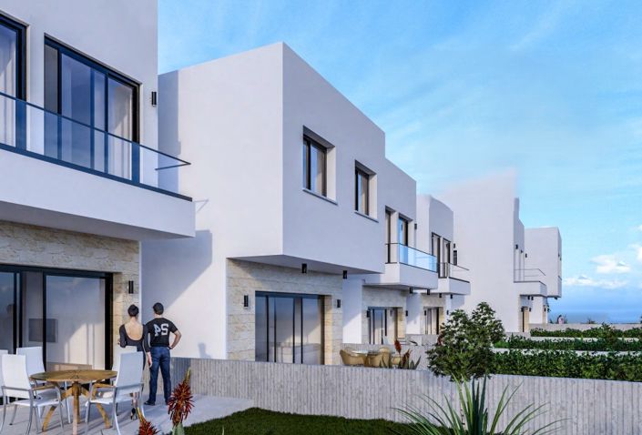 Image No.4-4 Bed Villa for sale