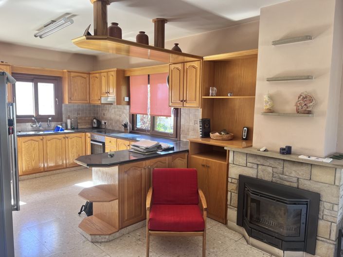 Image No.6-Villa de 4 chambres à vendre à Limassol