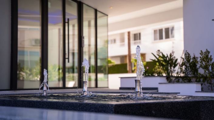 Image No.10-4 Bed Apartment for sale