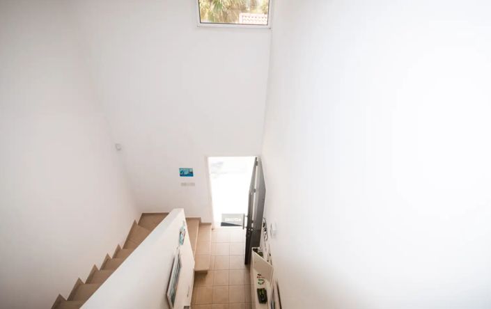 Image No.6-Villa de 4 chambres à vendre à Meneou