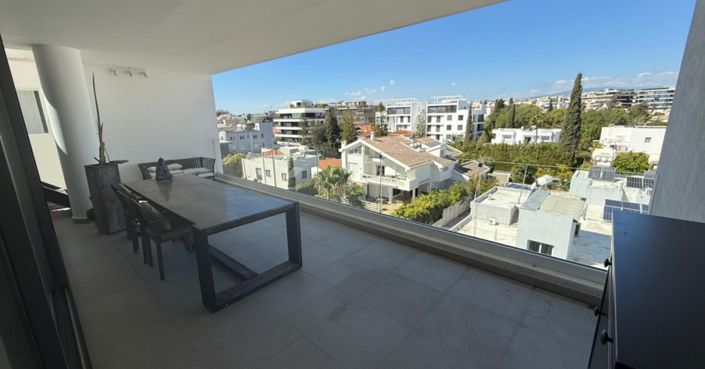 Image No.6-3 Bed Property for sale
