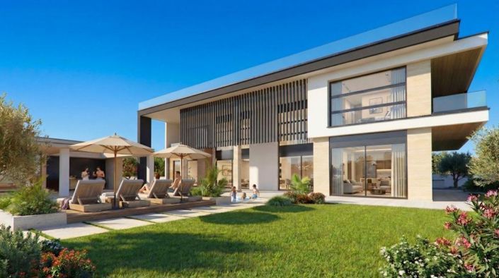 Image No.3-7 Bed Villa for sale