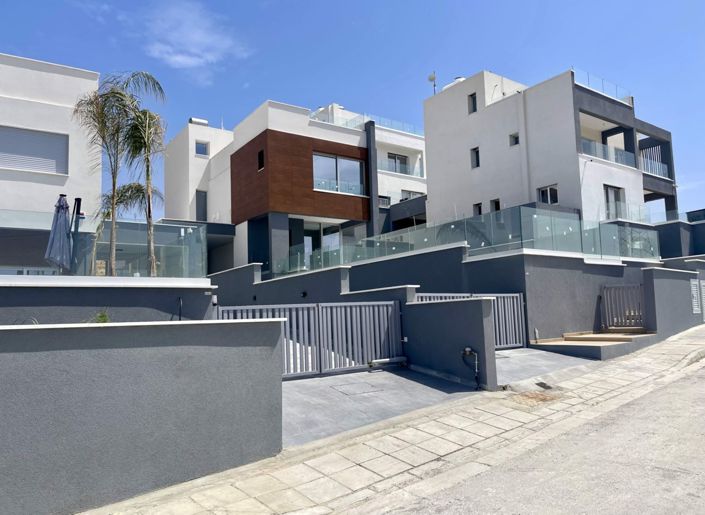 Image No.16-3 Bed Villa for sale