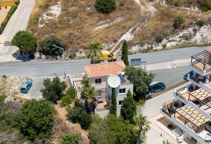 Image No.3-Villa de 2 chambres à vendre à Peyia
