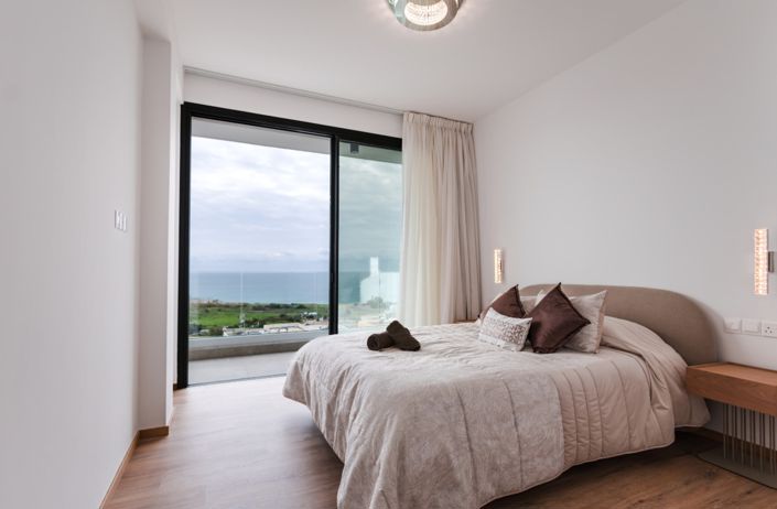 Image No.17-3 Bed Villa for sale