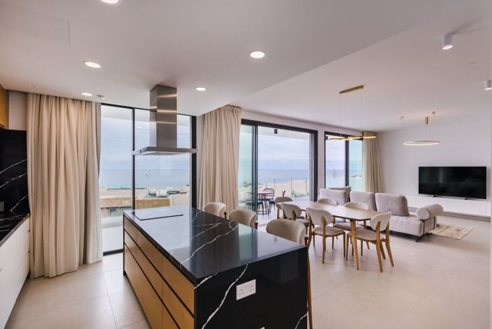 Image No.3-3 Bed Villa for sale