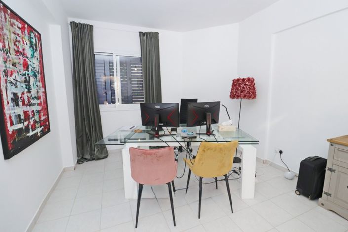 Image No.12-Appartement de 2 chambres à vendre à Peyia