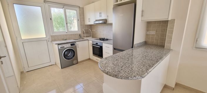 Image No.6-2 Bed Townhouse for sale