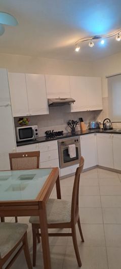 Image No.9-2 Bed Property for sale