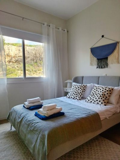 Image No.17-2 Bed Apartment for sale