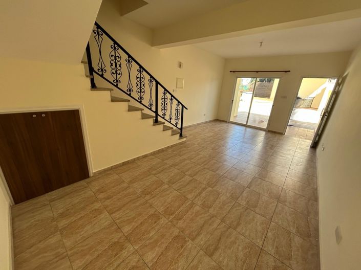 Image No.4-2 Bed Townhouse for sale