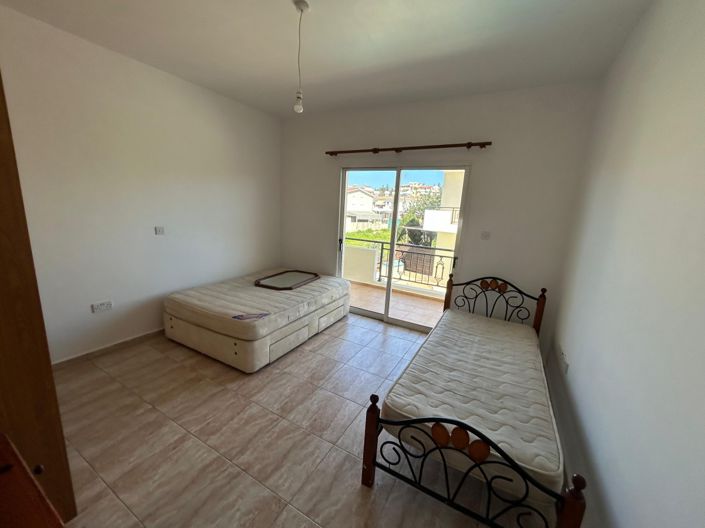 Image No.7-2 Bed Townhouse for sale