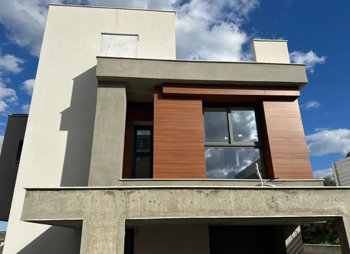 Image No.2-4 Bed Villa for sale