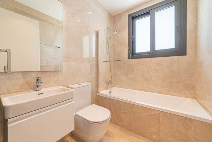 Image No.7-2 Bed Apartment for sale