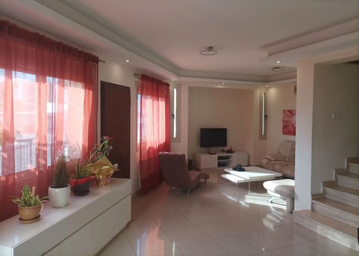 Image No.3-3 Bed Villa for sale