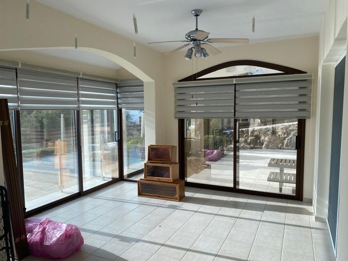 Image No.10-4 Bed Villa for sale