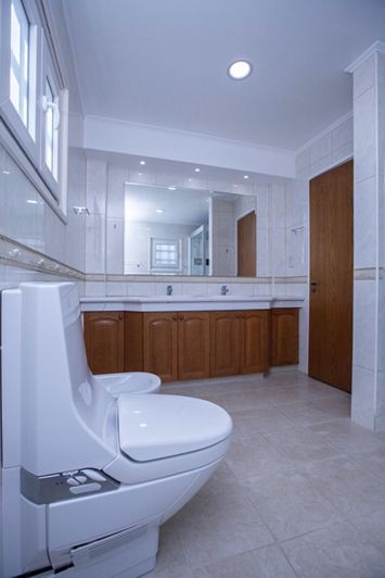 Image No.25-4 Bed Villa for sale