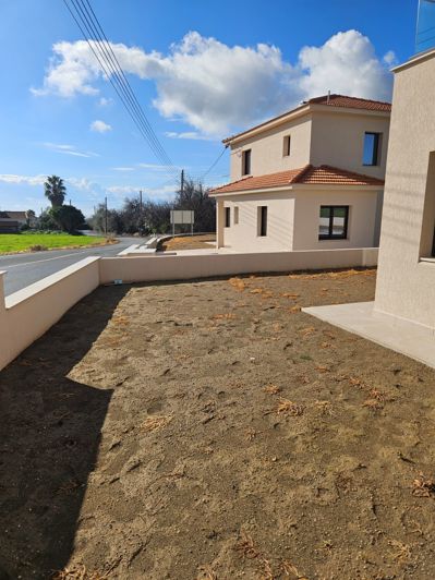 Image No.3-3 Bed Villa for sale