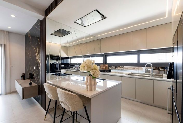 Image No.11-3 Bed Villa for sale