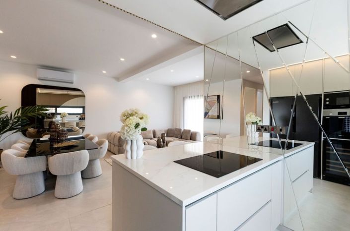 Image No.10-3 Bed Villa for sale