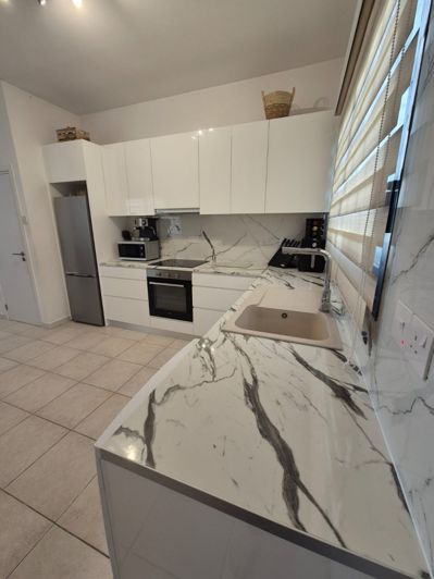 Image No.3-2 Bed Townhouse for sale