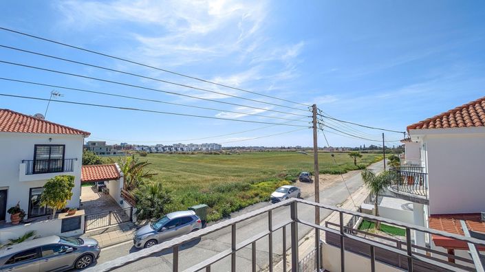 Image No.21-3 Bed Villa for sale