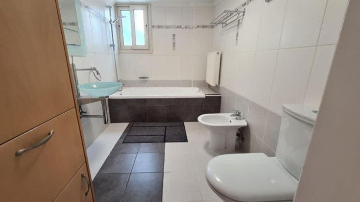 Image No.10-5 Bed Villa for sale