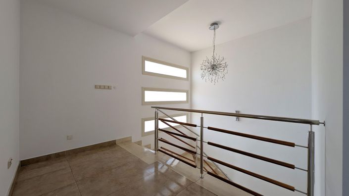 Image No.13-4 Bed Villa for sale