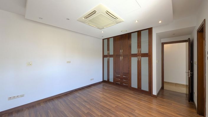 Image No.27-4 Bed Villa for sale