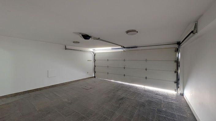 Image No.4-4 Bed Villa for sale