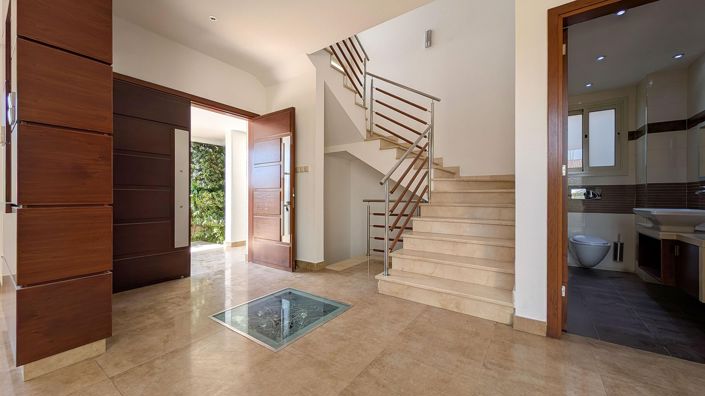 Image No.9-4 Bed Villa for sale