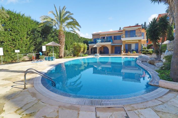 Image No.28-2 Bed Townhouse for sale