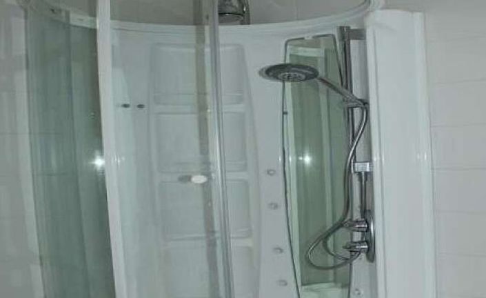 Image No.15-3 Bed Property for sale