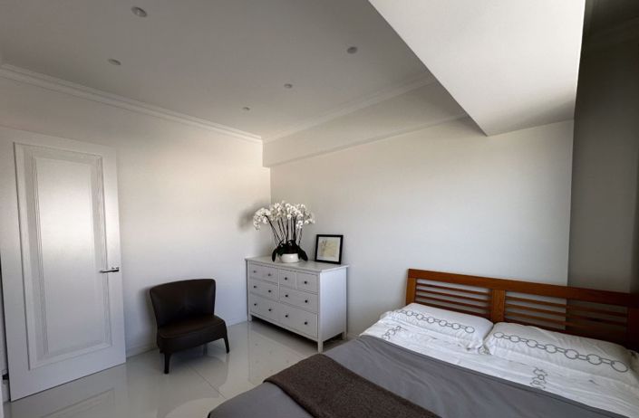 Image No.13-3 Bed Apartment for sale