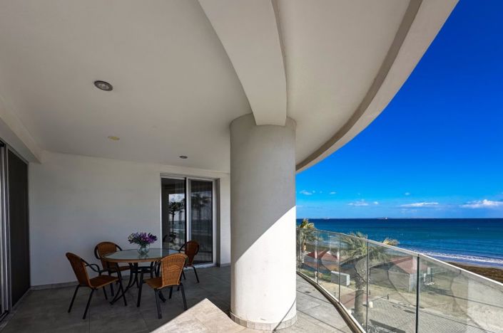 Image No.12-3 Bed Apartment for sale