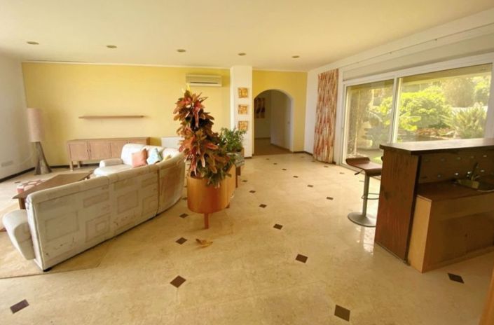 Image No.3-5 Bed Bungalow for sale