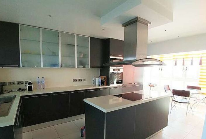 Image No.6-3 Bed Property for sale