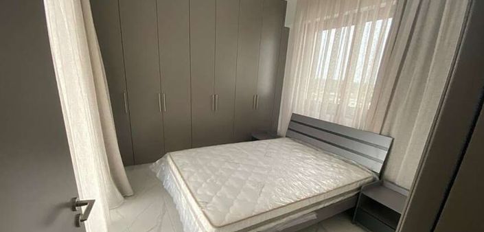 Image No.10-3 Bed Property for sale