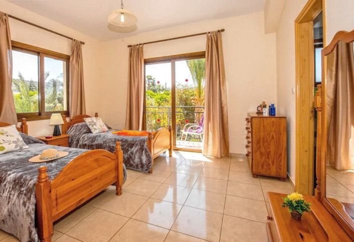 Image No.8-Villa de 5 chambres à vendre à Neon Chorion