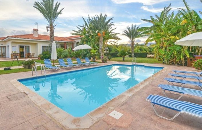 Image No.10-Villa de 5 chambres à vendre à Neon Chorion