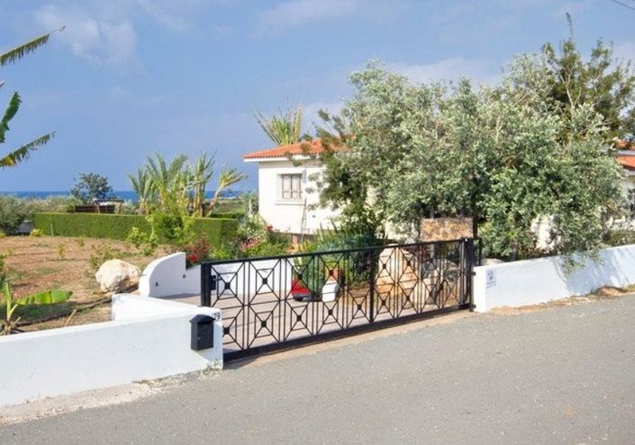 Image No.2-Villa de 5 chambres à vendre à Neon Chorion