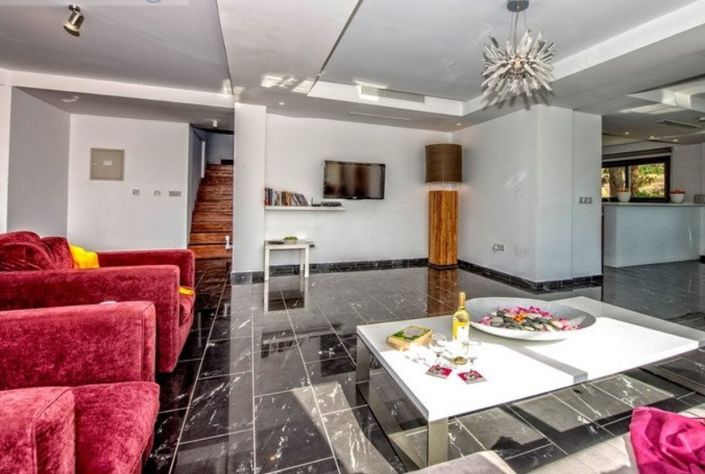 Image No.6-Villa de 4 chambres à vendre à Argaka