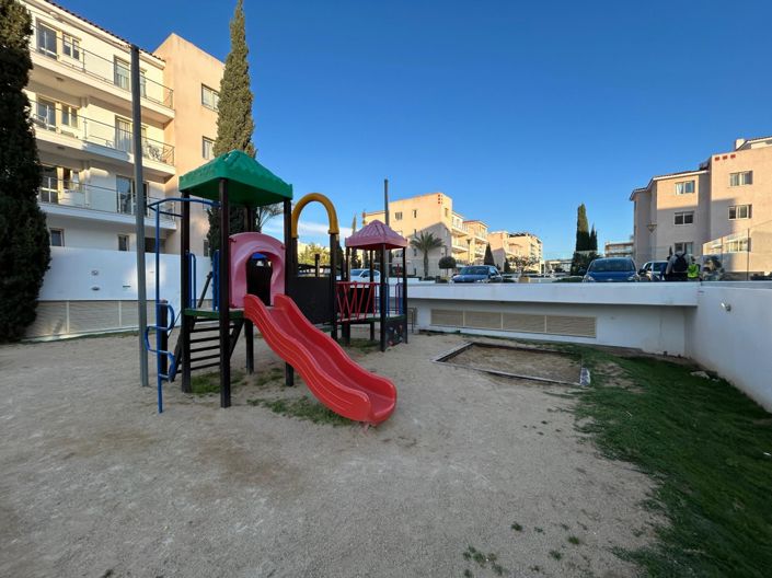 Image No.16-2 Bed Apartment for sale