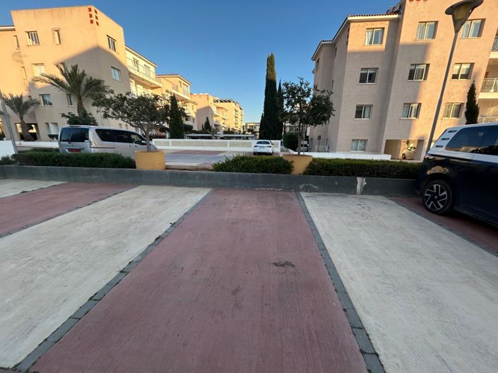 Image No.17-2 Bed Apartment for sale